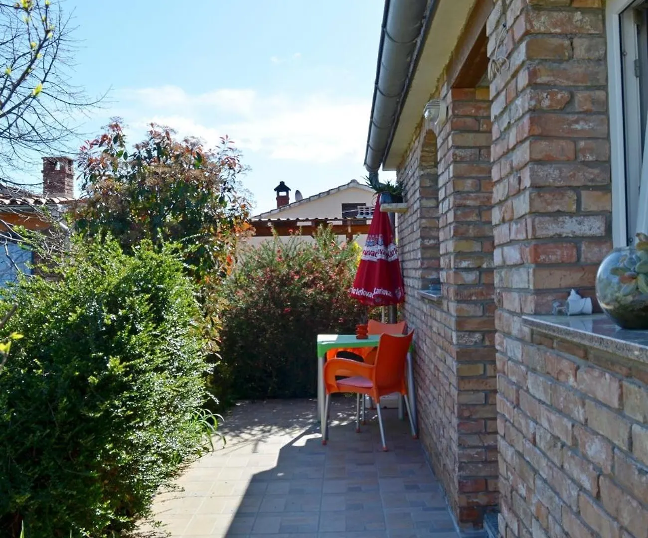 Apartments With A Parking Space Stinjan, Pula - 20693 Croatia