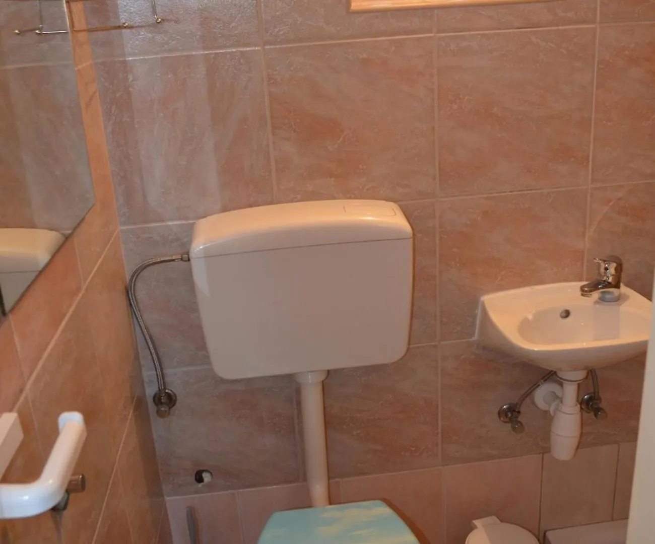 Apartments With A Parking Space Stinjan, Pula - 20693 0*,  Croatia