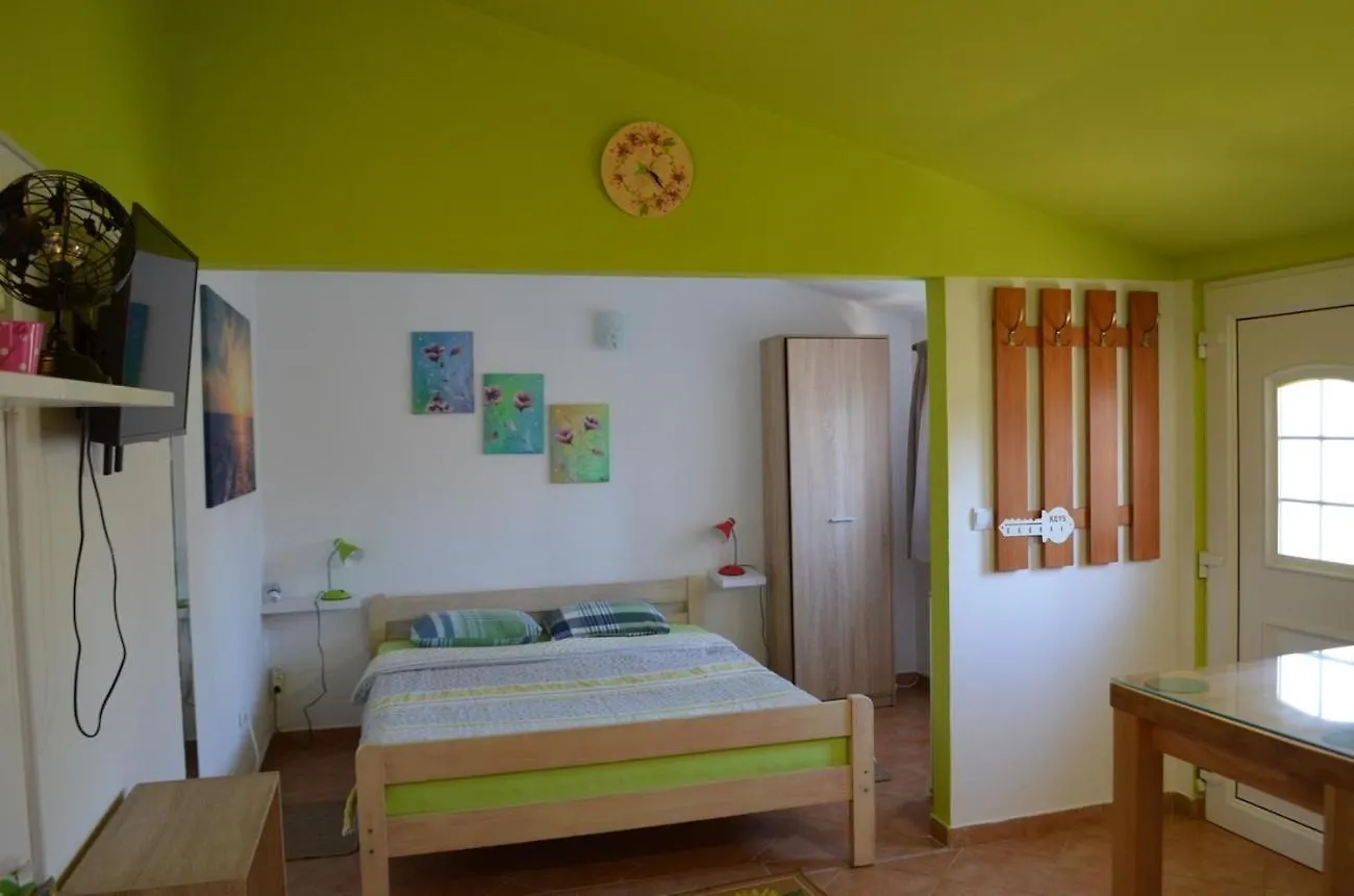 Apartments With A Parking Space Stinjan, Pula - 20693 0*,  Croatia